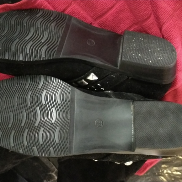 New Suede Look Short  Boot's! - Picture 5 of 9